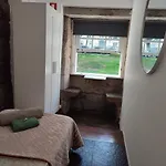 Casa Augusta Al カプセルホテル *